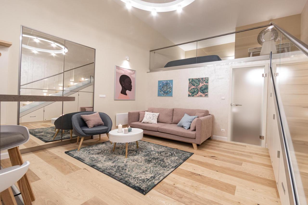 Ozone One Apartment Budapest Eksteriør bilde