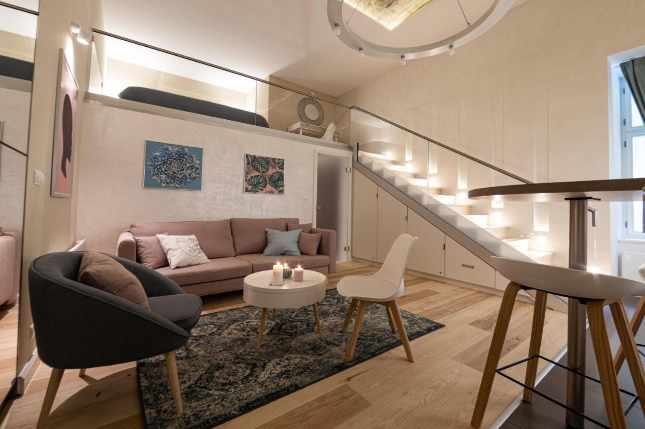 Ozone One Apartment Budapest Eksteriør bilde