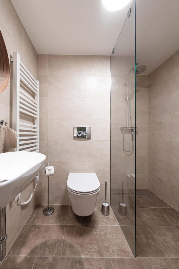 Ozone One Apartment Budapest Eksteriør bilde